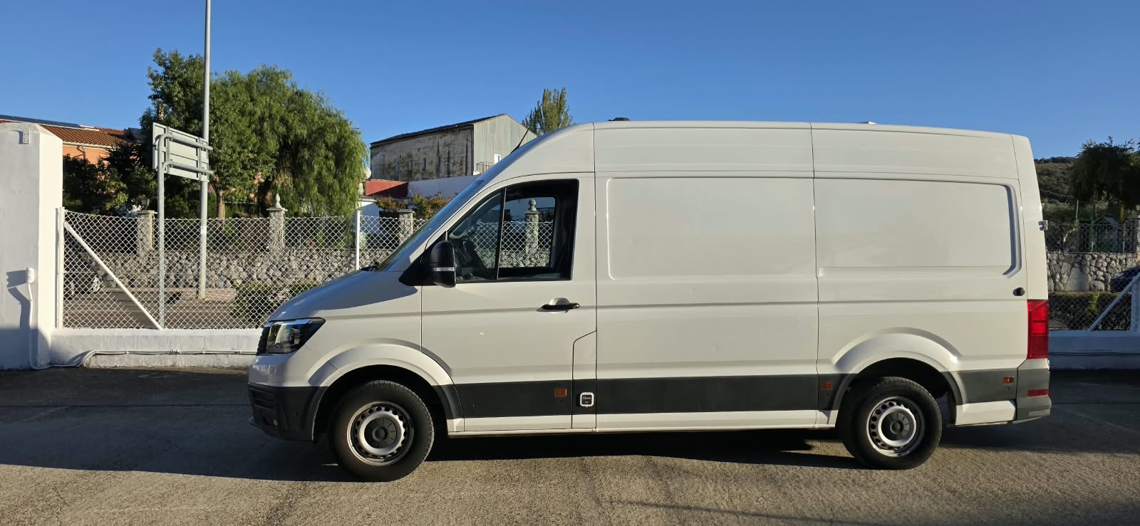 aa21bea4-7518-46e1-8cea-4d93b5ba6b54